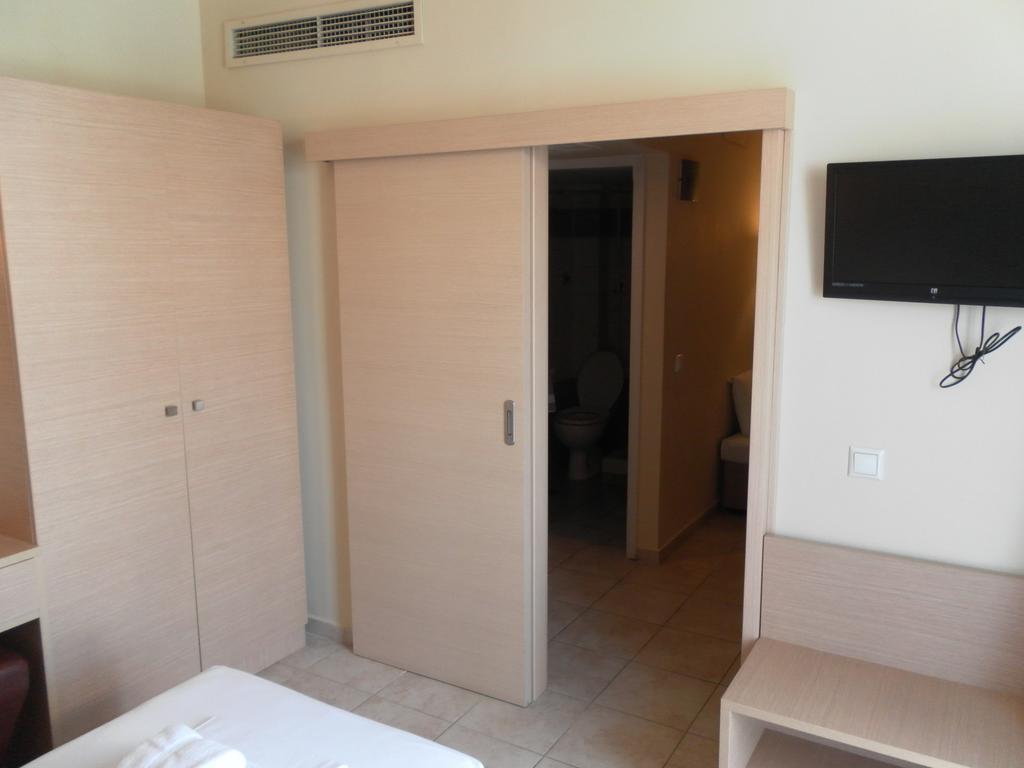Esperia Hotel Thessaloniki Room photo