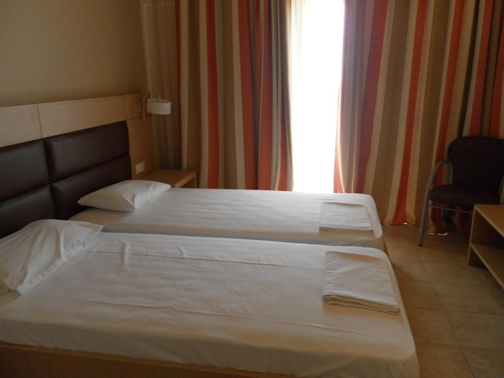 Esperia Hotel Thessaloniki Exterior photo