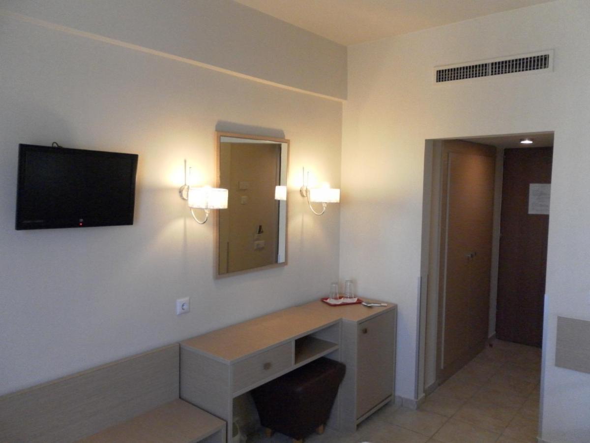 Esperia Hotel Thessaloniki Room photo